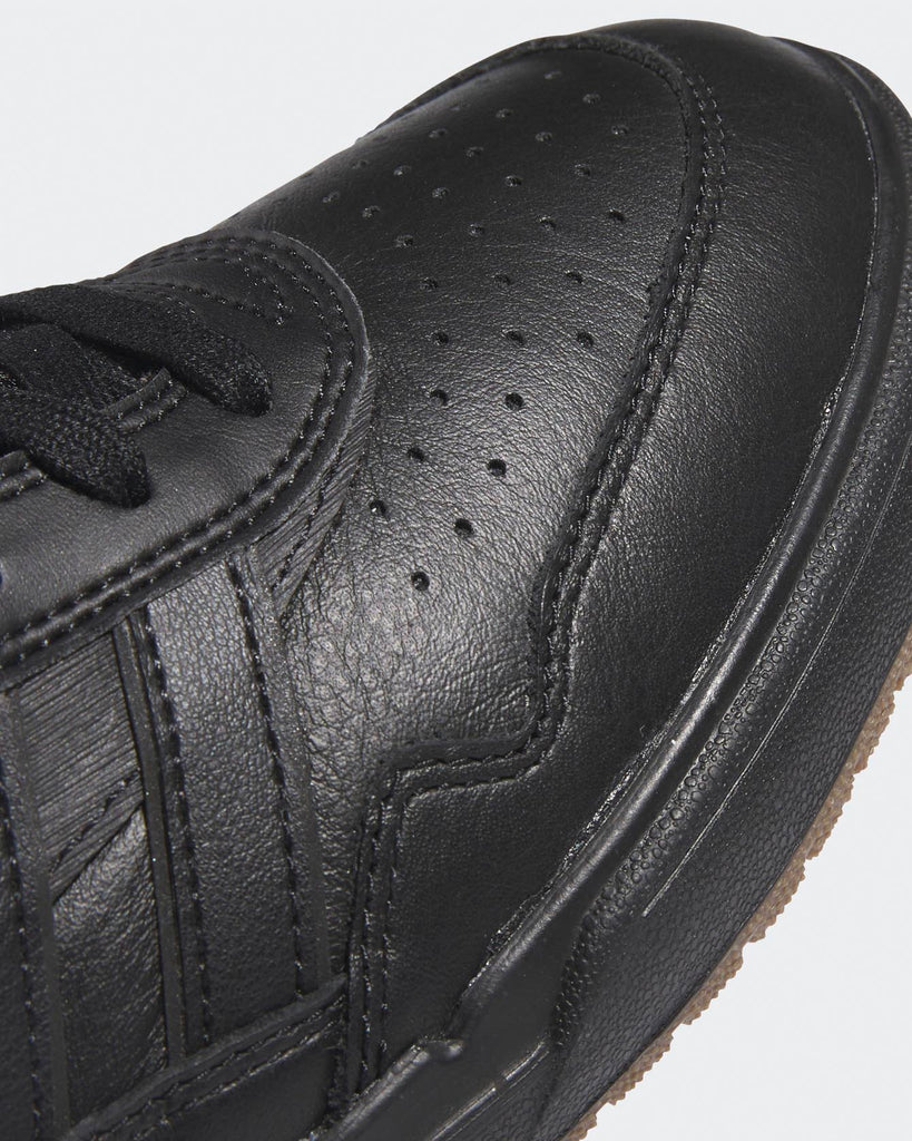 adidas IF9709  tyshawn II black black leather 