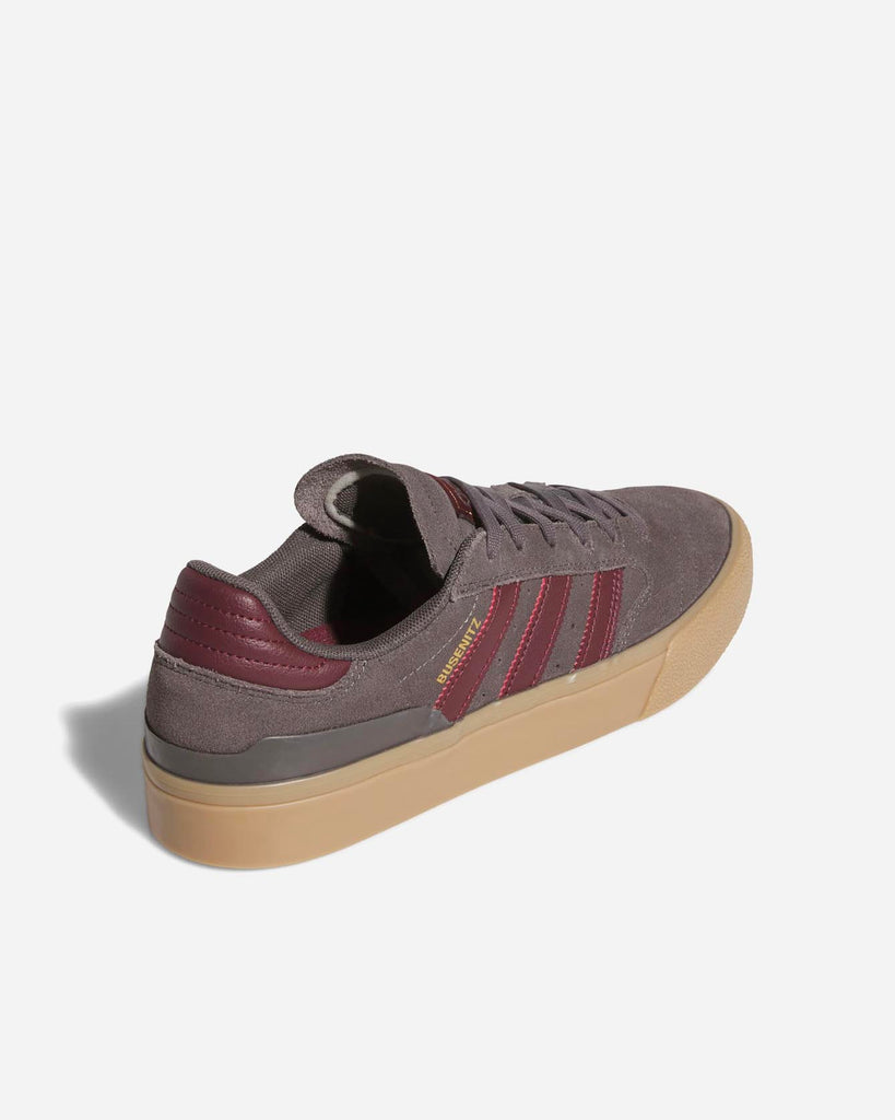 adidas busenitz vulc II JQ1028 busenitz vulc II charcoal red gum